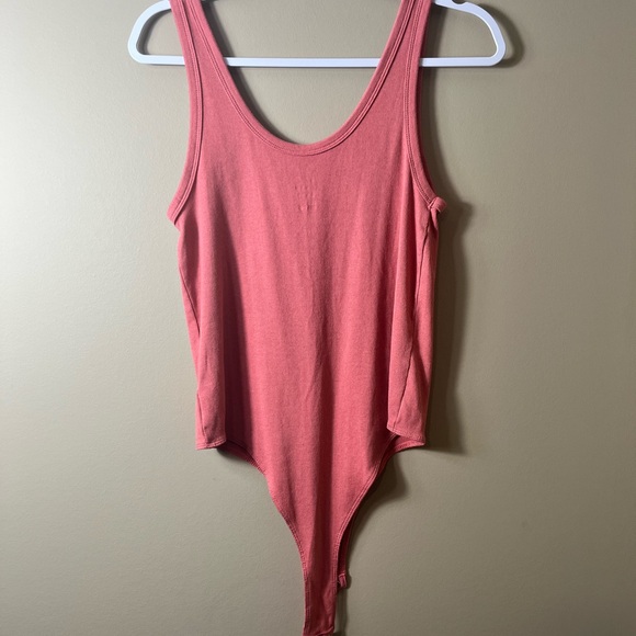 a new day Women's Scoop Neck Bodysuit Bundle Coral and Blue Size Large - Picture 3 of 11